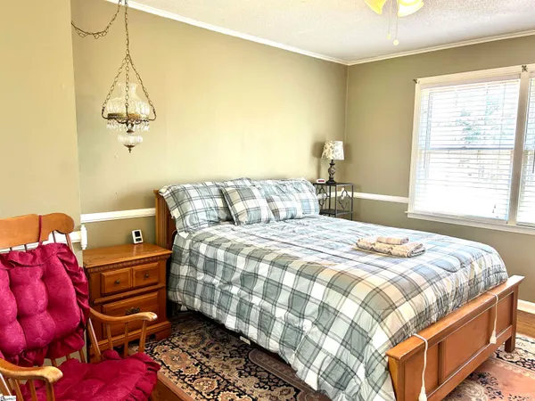 $480,000 | 323 South 1372, Woodruff, SC 29388