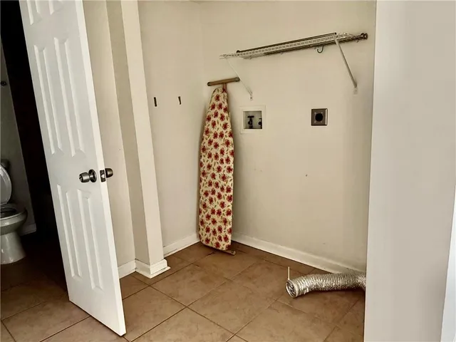 $900 | 114 Zeta Street, Unit C, Belle Chasse, LA 70037