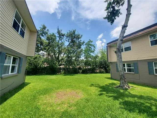 $900 | 114 Zeta Street, Unit C, Belle Chasse, LA 70037