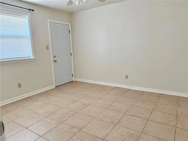 $900 | 114 Zeta Street, Unit C, Belle Chasse, LA 70037