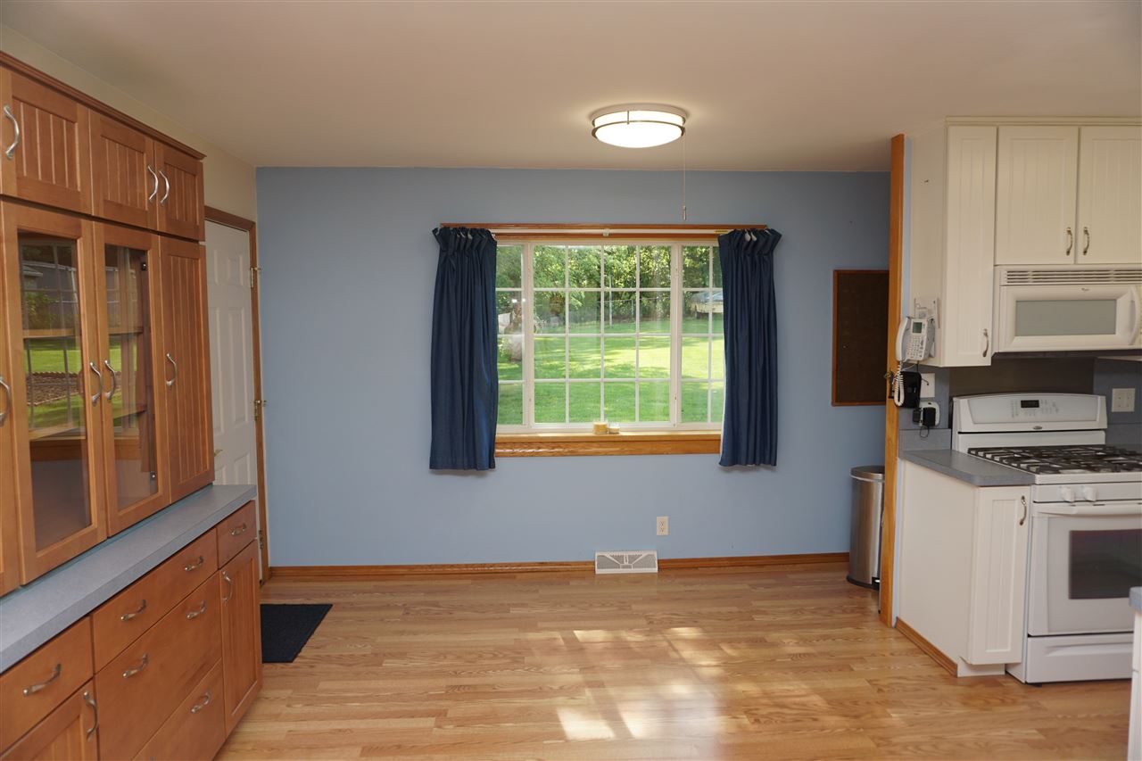 3044 Rice Avenue Rockford, IL 61101 - Photo 5 of 18 Gallery Image 5