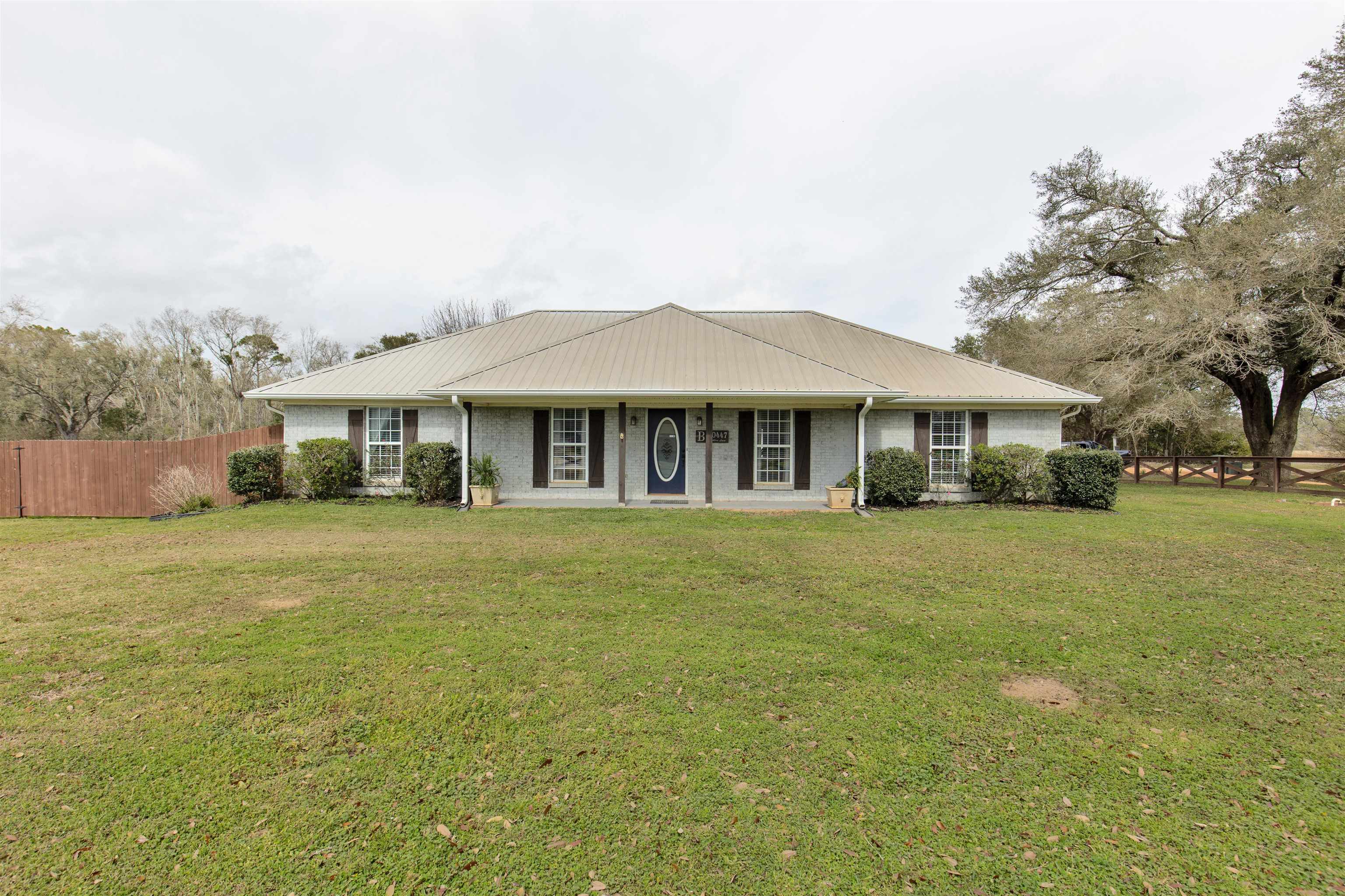 20447 Sellers Lane Foley, AL 36535 - Photo 1 of 39