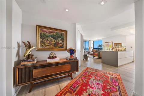 $1,030,000 | 1330 West Avenue, Unit 2414, Miami Beach, FL 33139