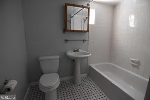 $2,800 | 7221 Barry Road, Alexandria, VA 22315