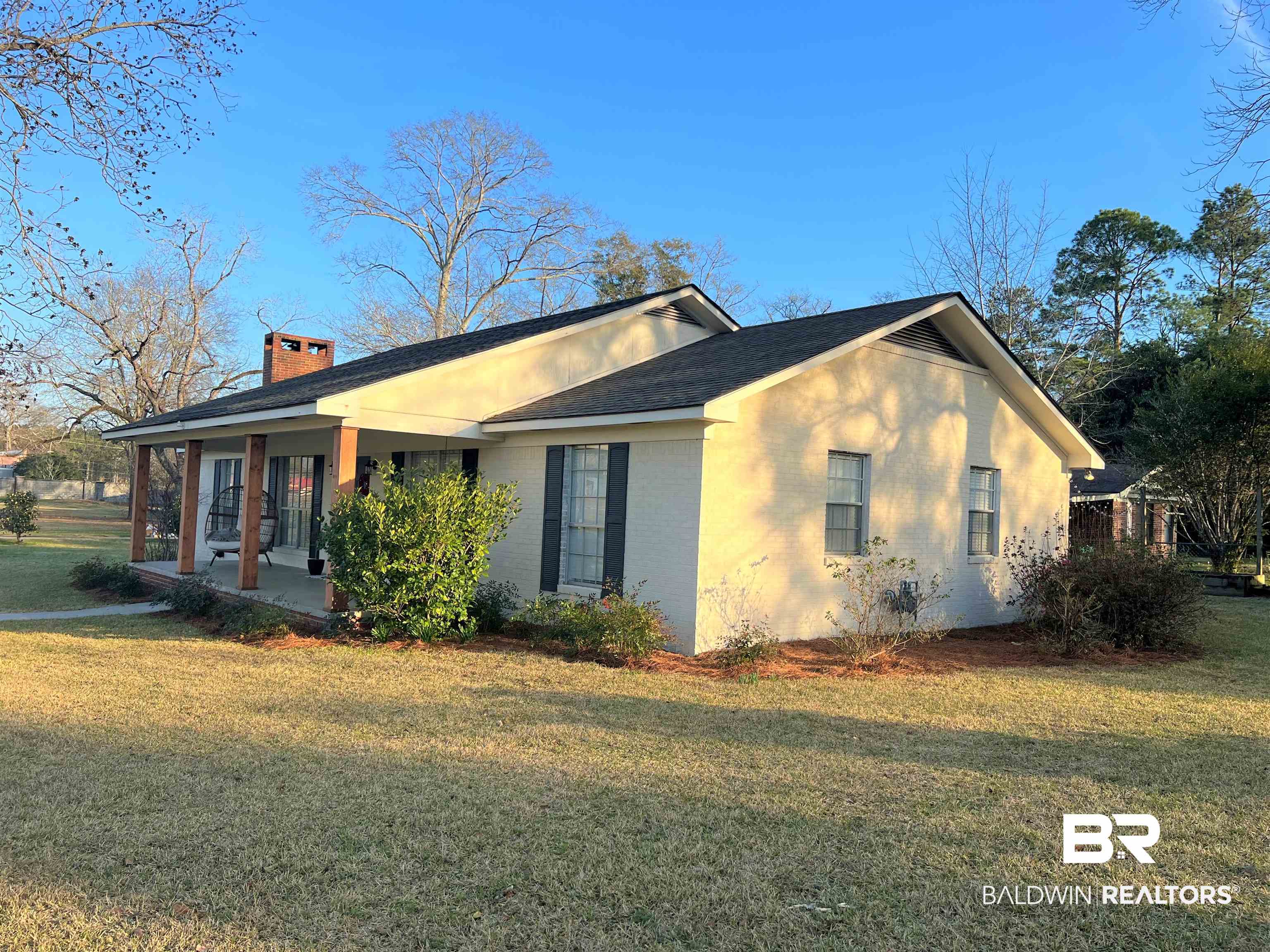 205 Rotch Boulevard Brewton, AL 36426 - Photo 5 of 48