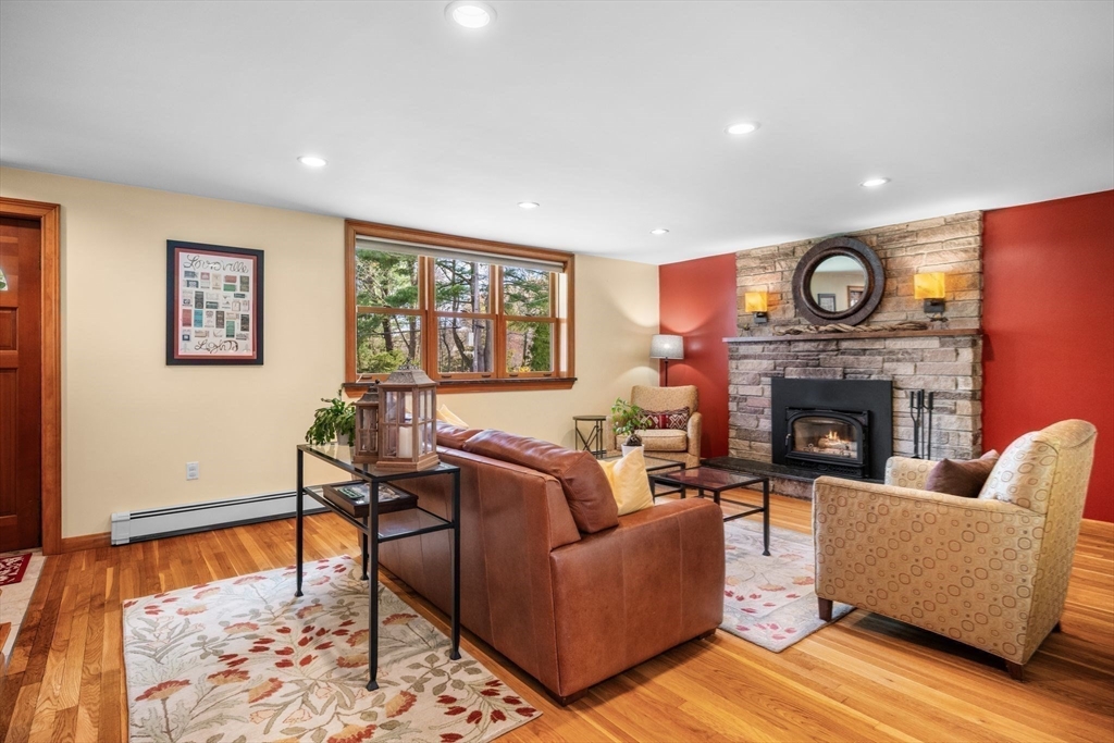 7 Patti Road Beverly, MA 01915 - Photo 11 of 40