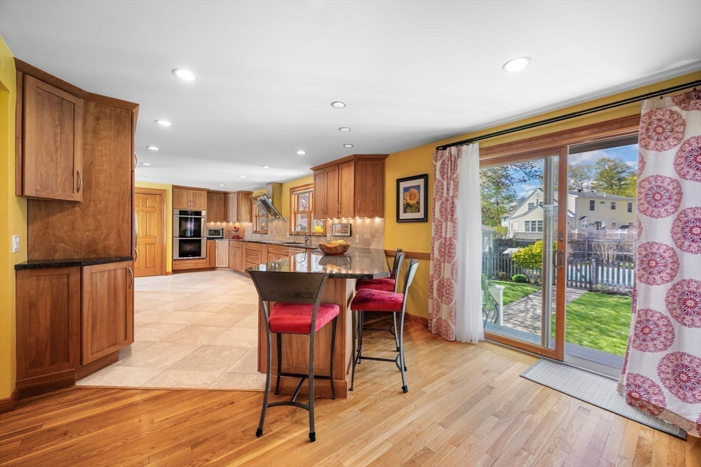 7 Patti Road Beverly, MA 01915 - Photo 3 of 40