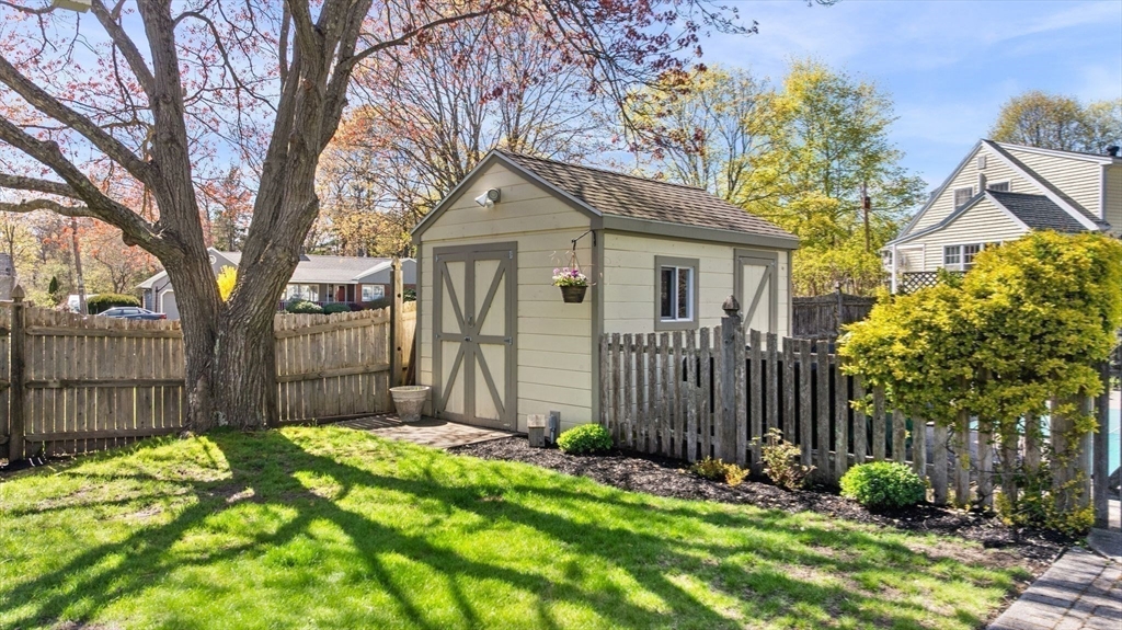 7 Patti Road Beverly, MA 01915 - Photo 38 of 40