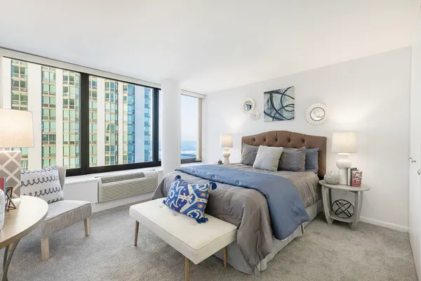 $360,000 | 155 North Harbor Drive, Unit 4007, Chicago, IL 60601