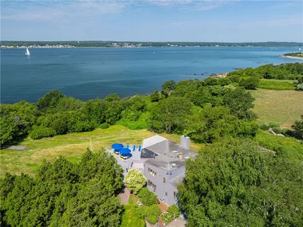 $5,750,000 | 76 Battery Lane, Jamestown, RI 02835