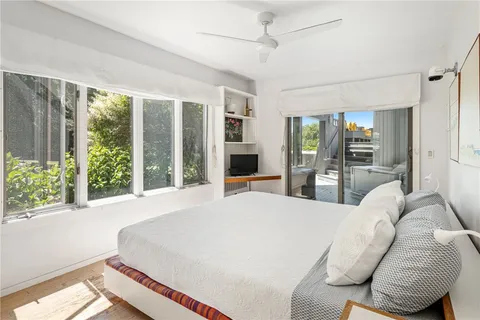 $5,750,000 | 76 Battery Lane, Jamestown, RI 02835