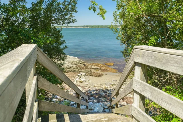 $5,750,000 | 76 Battery Lane, Jamestown, RI 02835