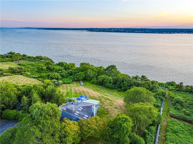$5,750,000 | 76 Battery Lane, Jamestown, RI 02835