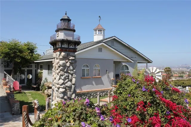 $5,000,000 | 706 West 29th Street, San Pedro, CA 90731