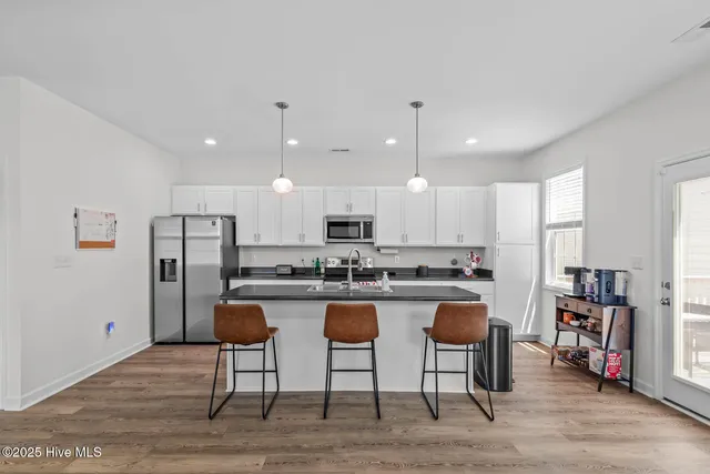 $283,000 | 146 Poplar Street, Jacksonville, NC 28540