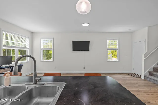 $283,000 | 146 Poplar Street, Jacksonville, NC 28540