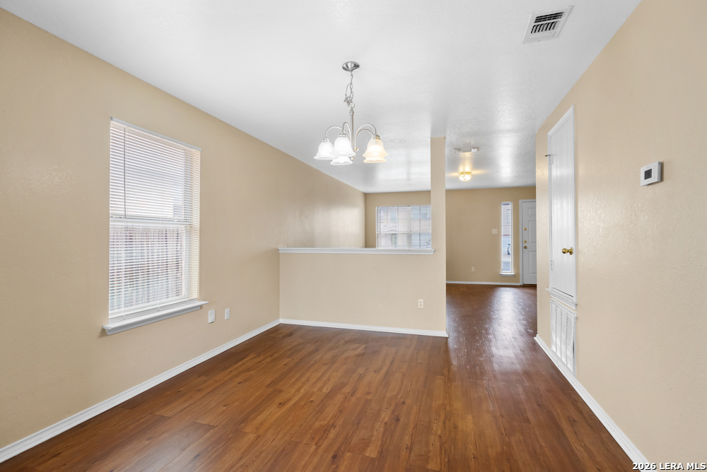 8304 Heights Valley Converse, TX 78109 - Photo 9 of 23
