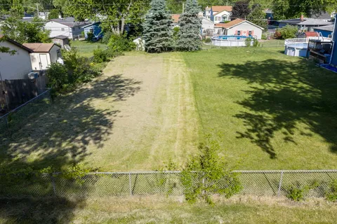 $20,000 | 1414 North Pleasant Drive, Round Lake Beach, IL 60073
