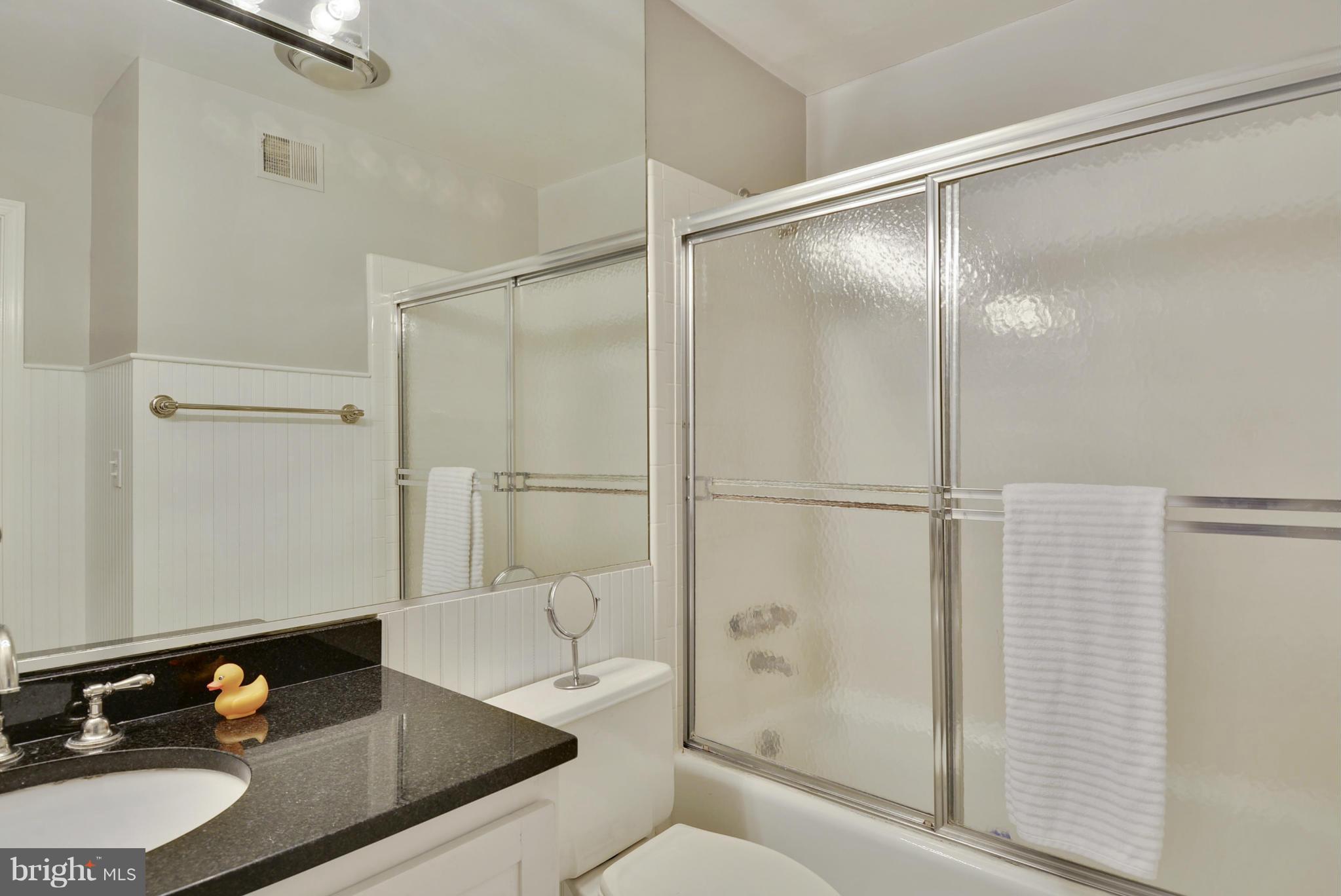 4849 Sangamore Road Bethesda, MD 20816 - Photo 17 of 24 Bath