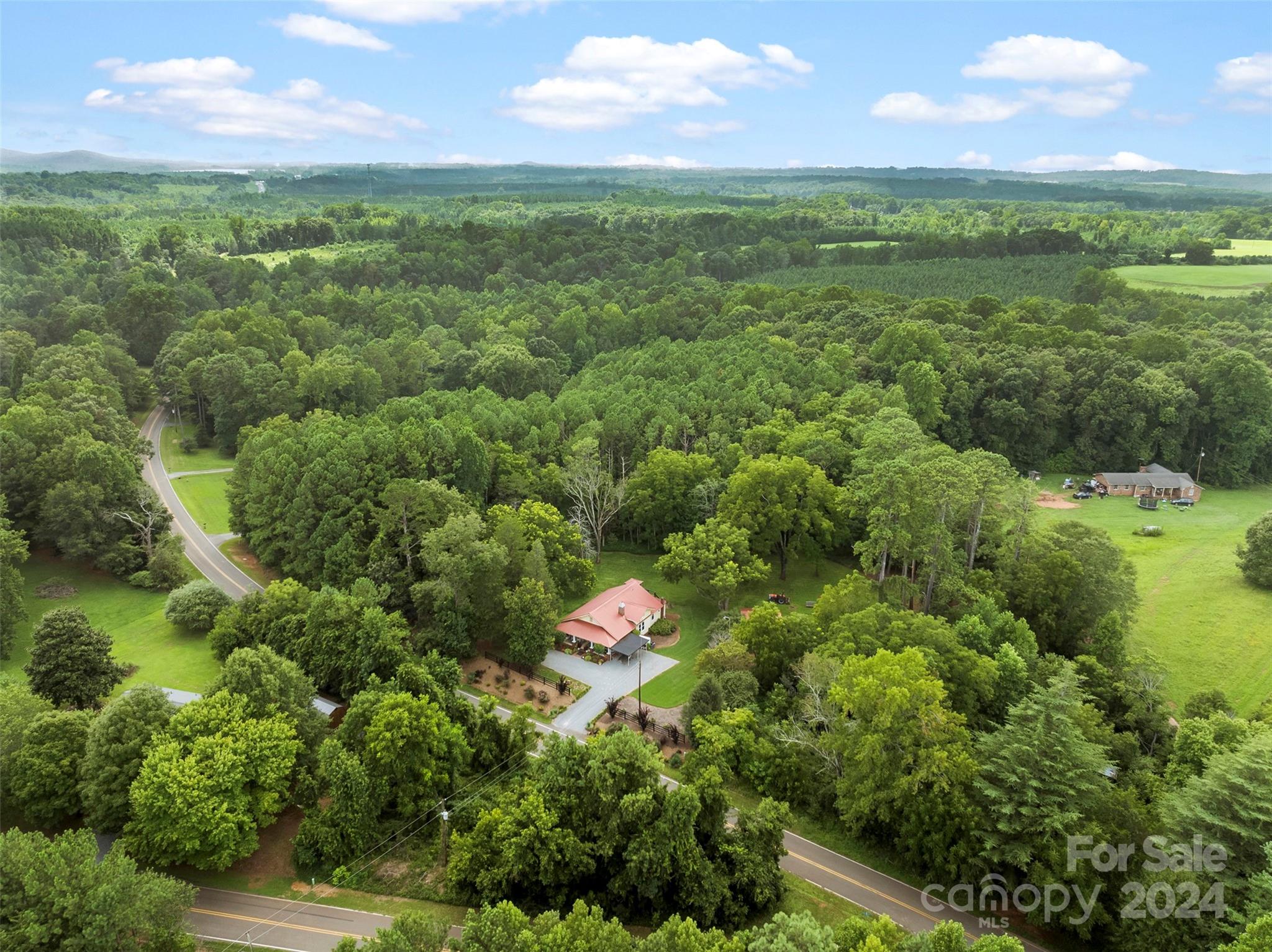 1114 Capps Road Bessemer City, NC 28016 - Photo 7 of 33 Gallery Image 7