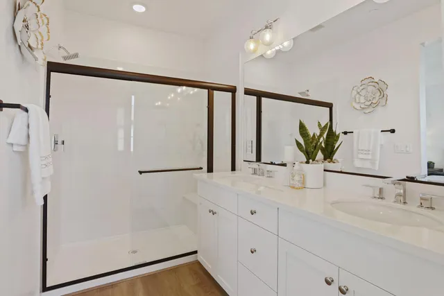 $539,990 | 6411 Jacinto Avenue, Sacramento, CA 95823