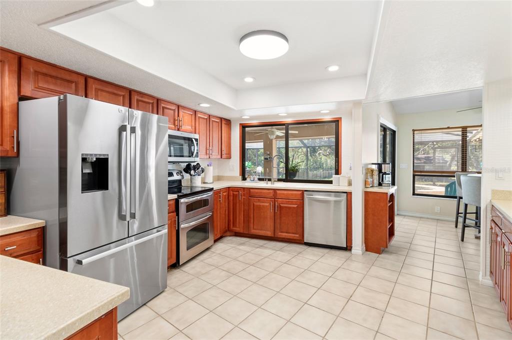 6814 Ridge Top Drive New Port Richey, FL 34655 - Photo 13 of 49 Gallery Image 13