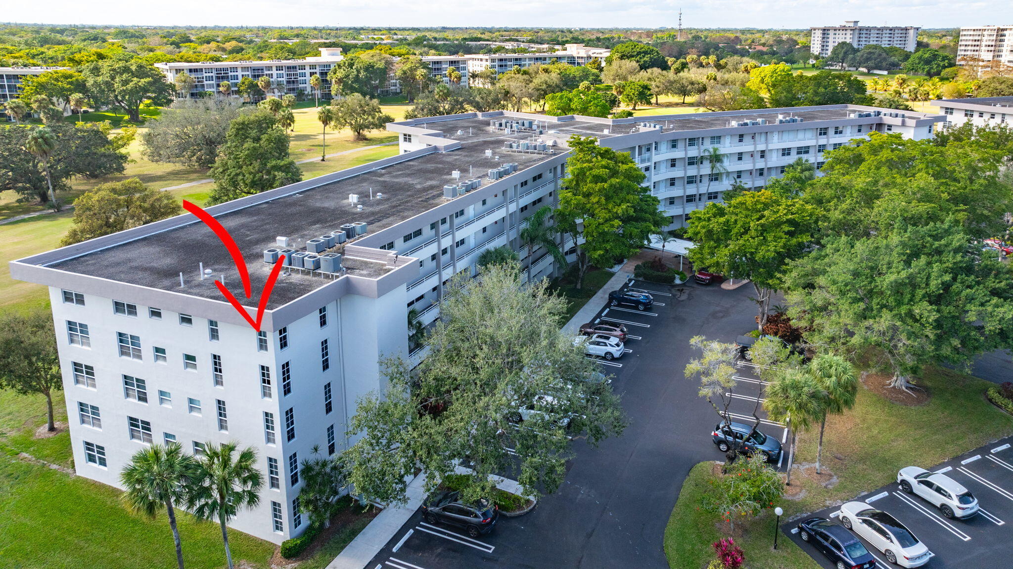 565 Oaks Lane, Unit 512 Pompano Beach, FL 33069 - Photo 2 of 34 36-web-or-mls-565 Drone-1-2