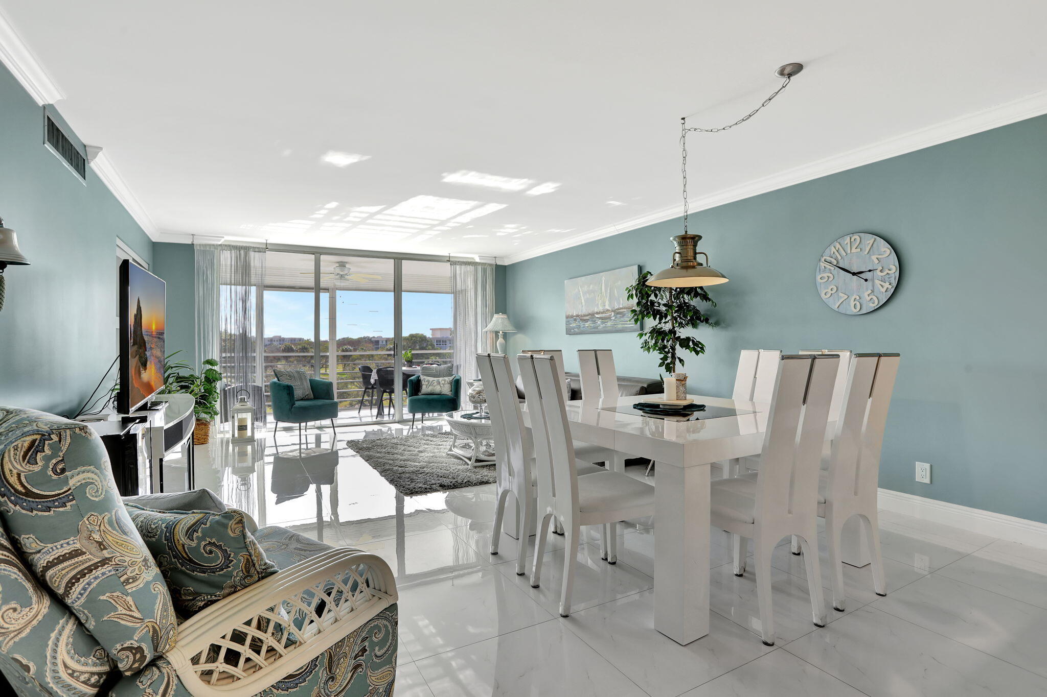 565 Oaks Lane, Unit 512 Pompano Beach, FL 33069 - Photo 10 of 34 19-web-or-mls-001L5825