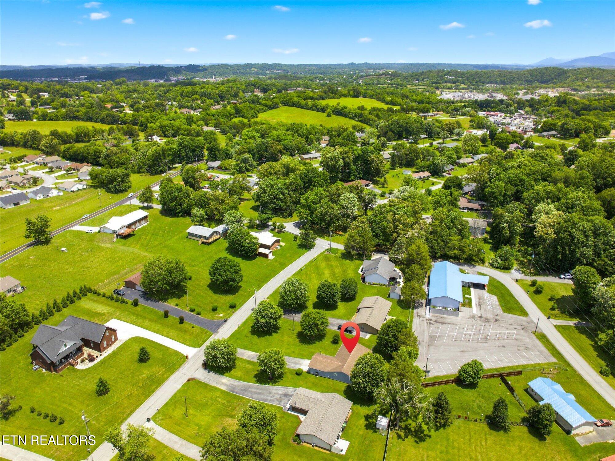 409 Windrush Circle Sevierville, TN 37862 - Photo 30 of 32 33-409-Windrush-Cir-Sevierville-TN-33