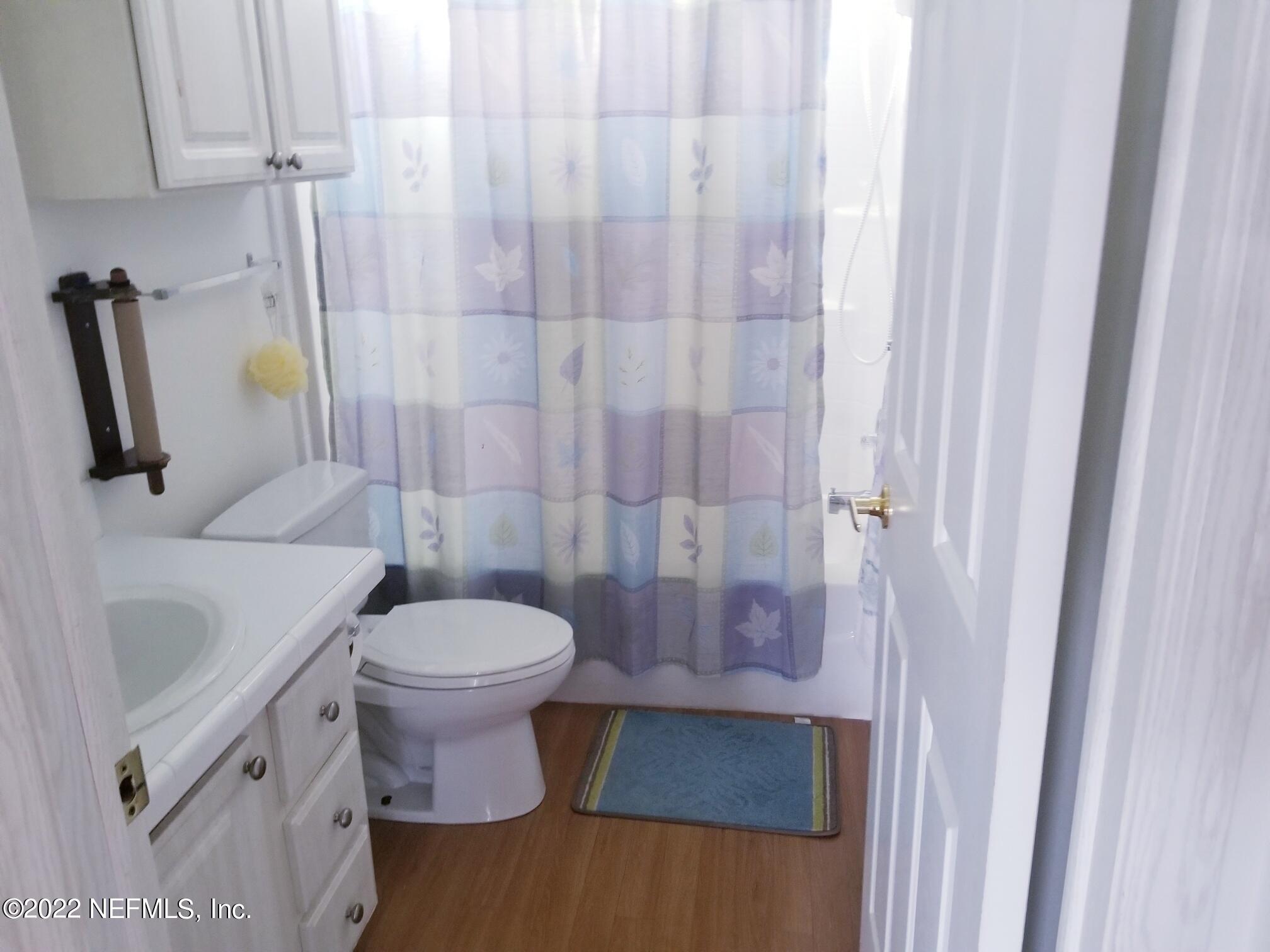 121 Jimmie Road Crescent City, FL 32112 - Photo 27 of 45 a bathroom with a sink toilet and shower