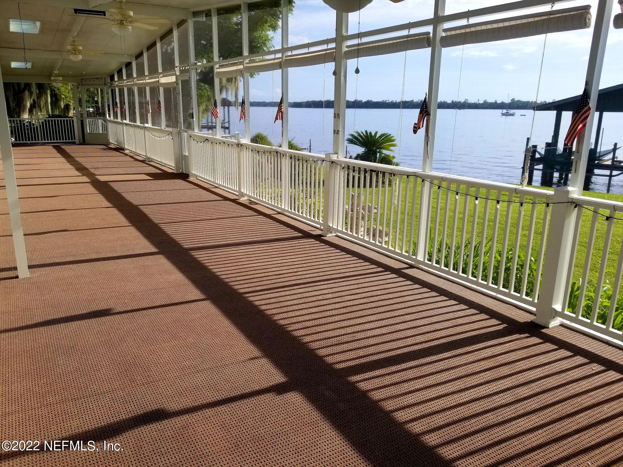 121 Jimmie Road Crescent City, FL 32112 - Photo 29 of 45 a view of balcony with wooden floor