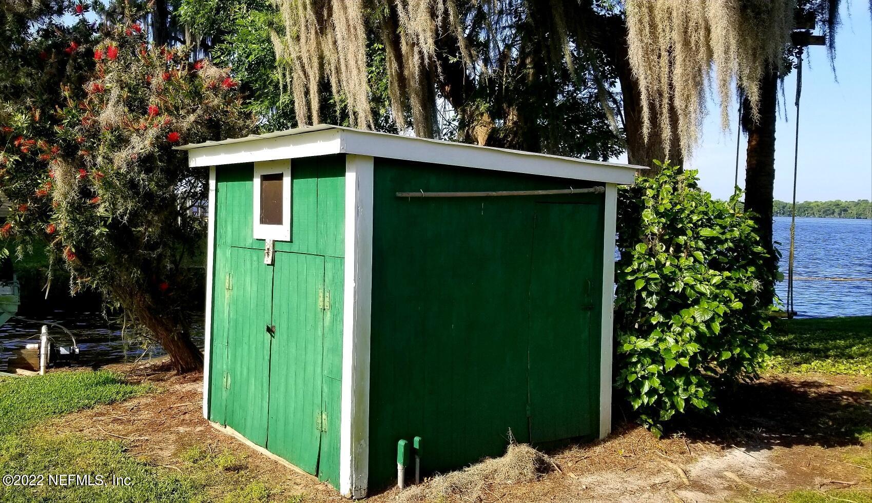 121 Jimmie Road Crescent City, FL 32112 - Photo 36 of 45 a view of a backyard