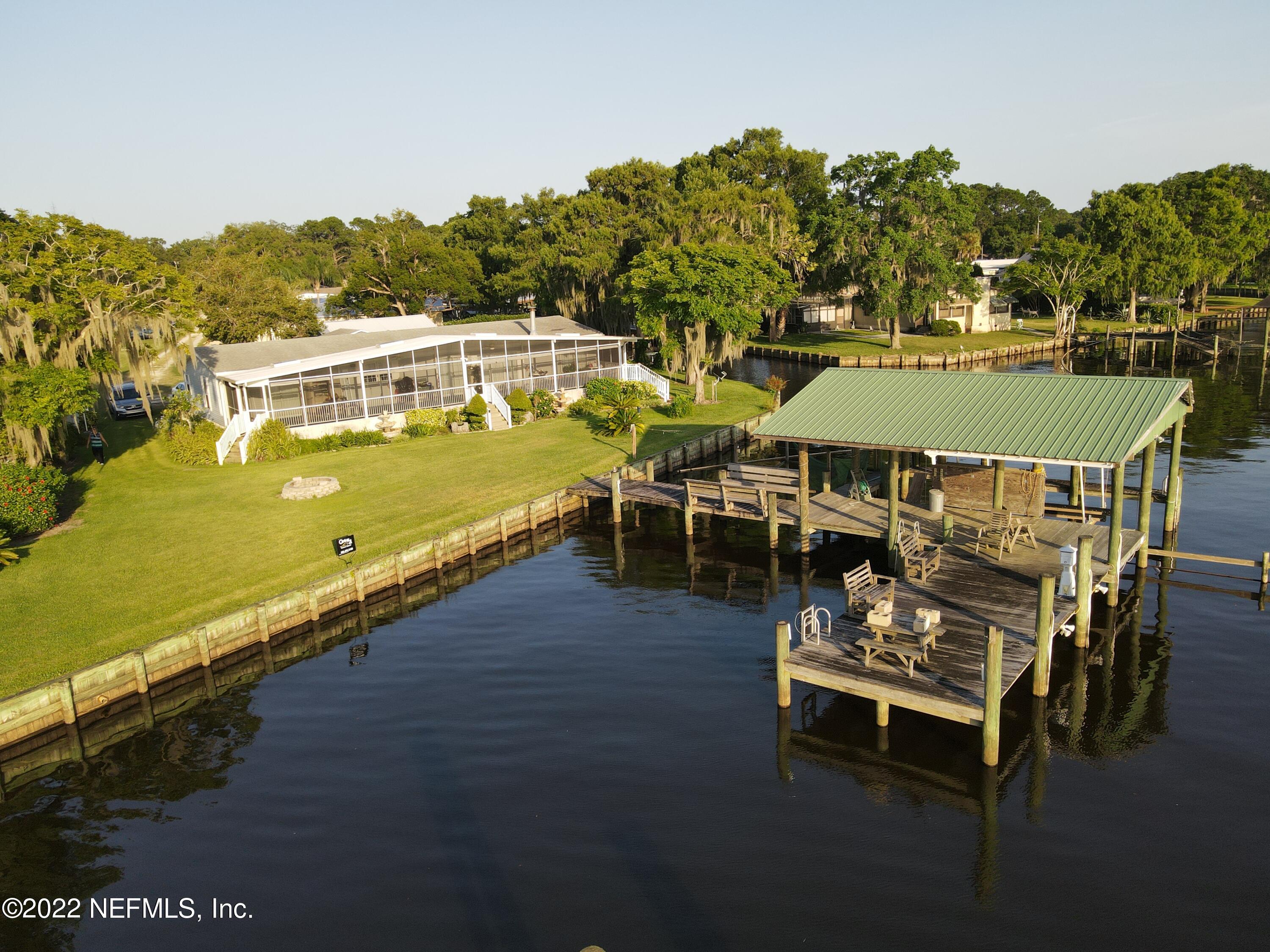 121 Jimmie Road Crescent City, FL 32112 - Photo 44 of 45 a view of a outdoor space with seating area