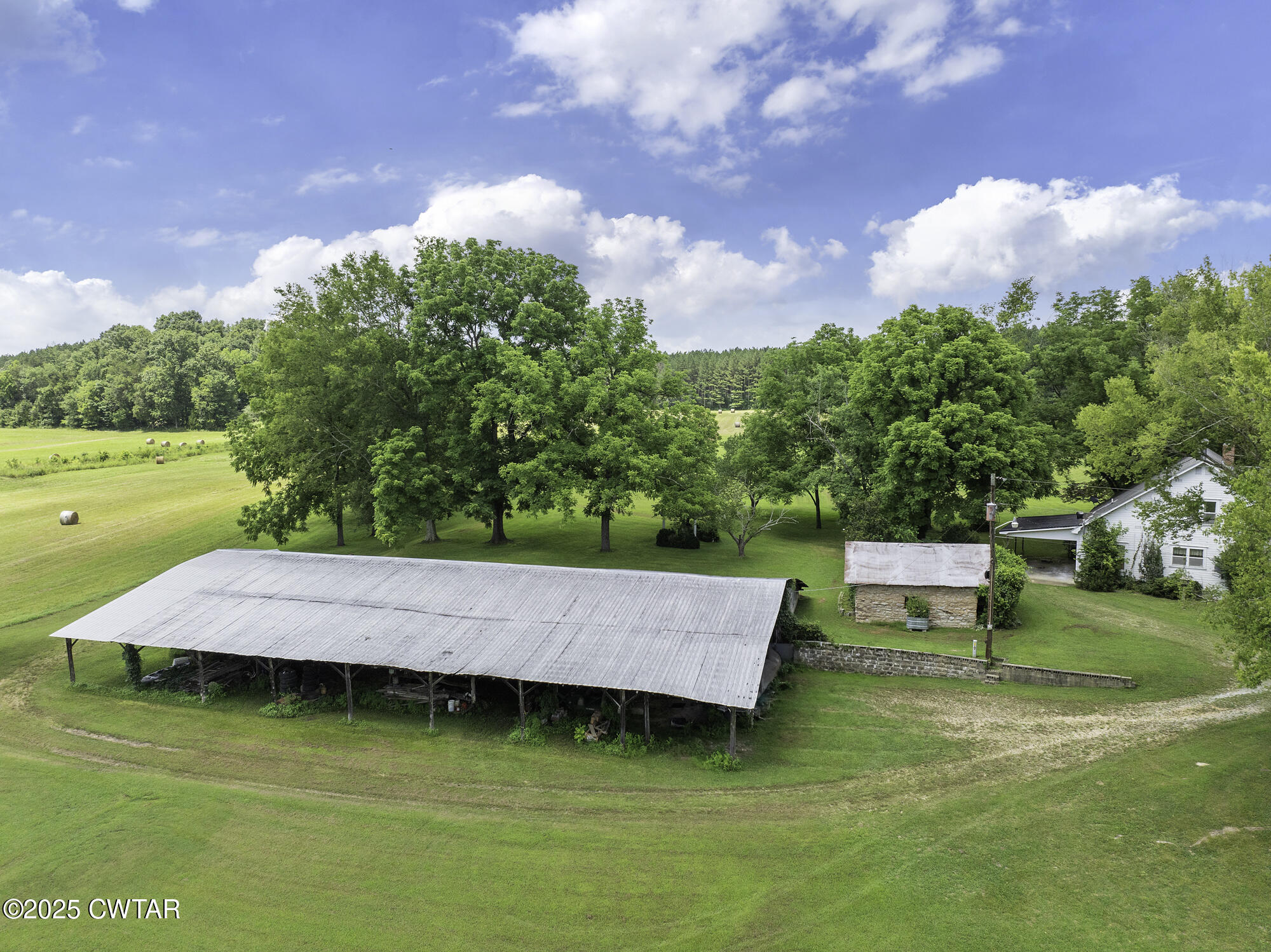 13250 Mt Carmel Road Decaturville, TN 38329 - Photo 36 of 66 DJI_20250701140703_0635_D