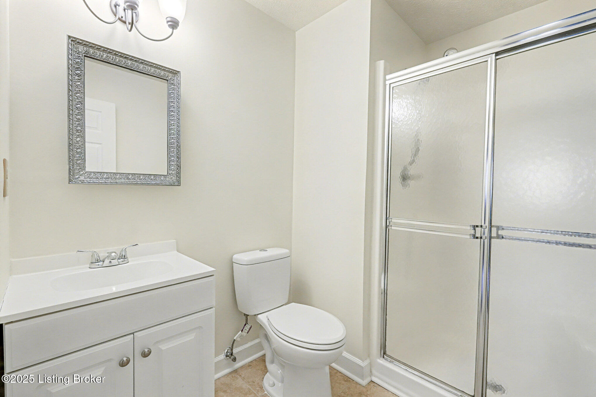 505 Piping Rock Road Brandenburg, KY 40108 - Photo 13 of 28 bathroom