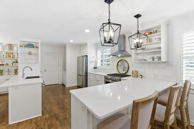 $1,575,000 | 745 Vosswood Drive, Nashville, TN 37205