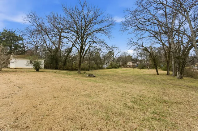 $1,575,000 | 745 Vosswood Drive, Nashville, TN 37205