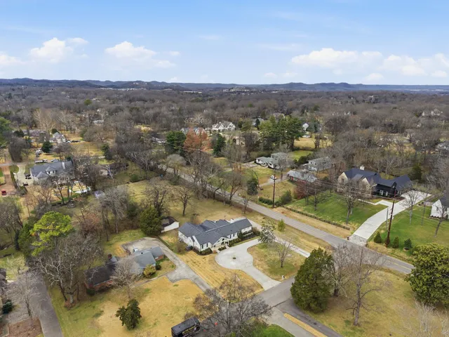 $1,575,000 | 745 Vosswood Drive, Nashville, TN 37205