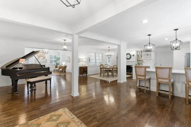 $1,575,000 | 745 Vosswood Drive, Nashville, TN 37205