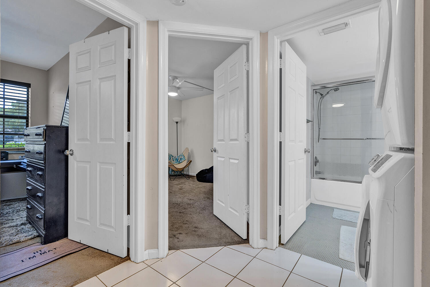 3191 Leewood Terrace, Unit L138 Boca Raton, FL 33431 - Photo 12 of 46 Hallway