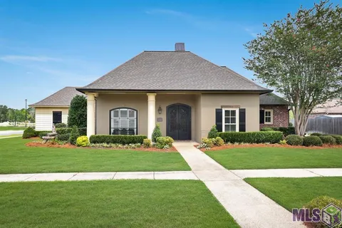 $585,000 | 3146 Silver Sand Drive, Baton Rouge, LA 70816