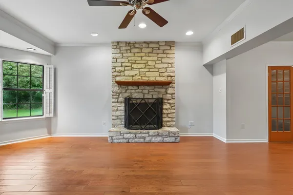 $849,000 | 9804 Timber Ridge Pass, Austin, TX 78733
