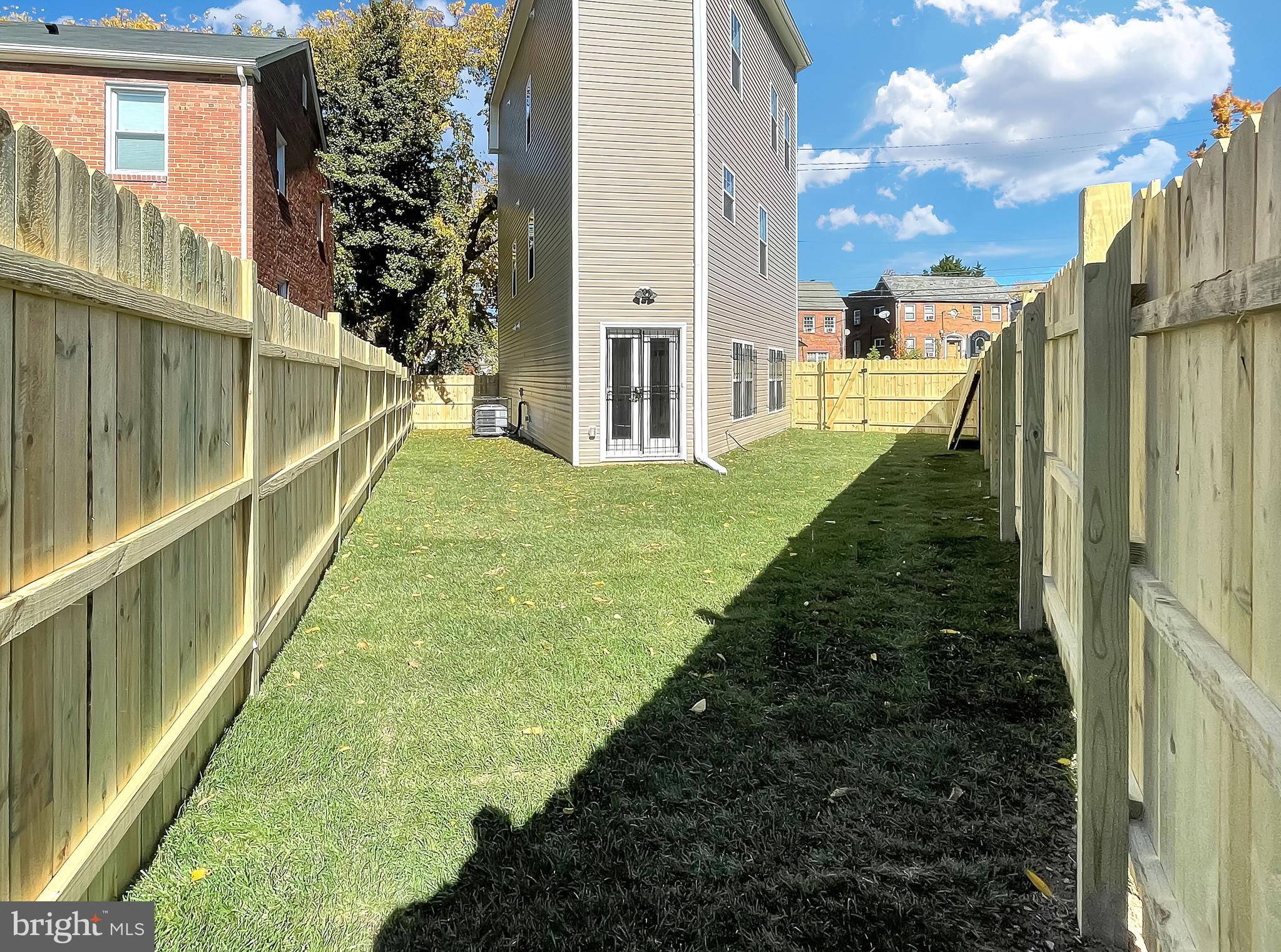 2221 S Street Southeast Washington, DC 20020 - Photo 4 of 41