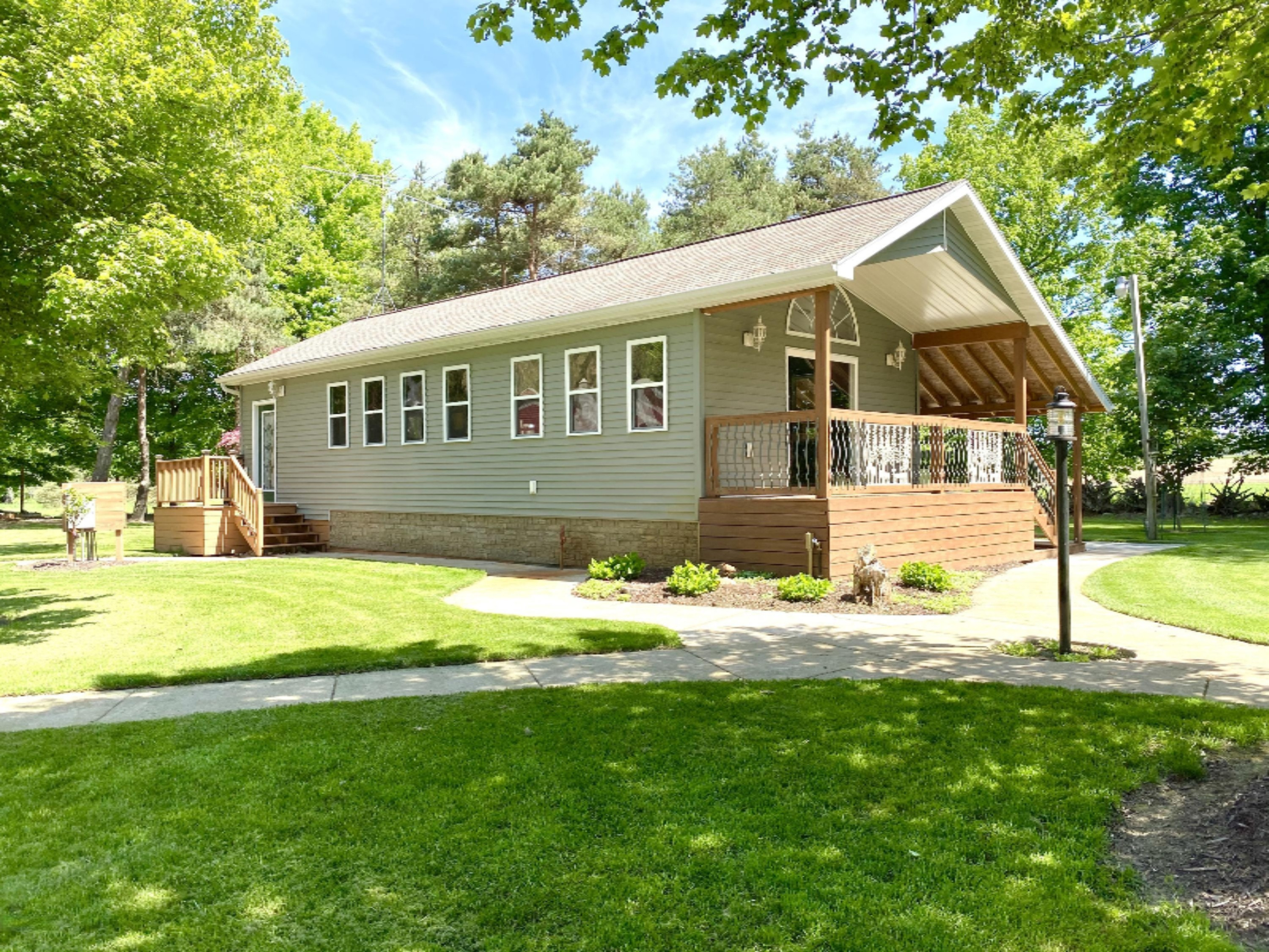 2189 Ridge Street McBride, MI 48829 - Photo 7 of 46 5C6D97B0-7E3A-410E-86C0-61F0141F9DD9