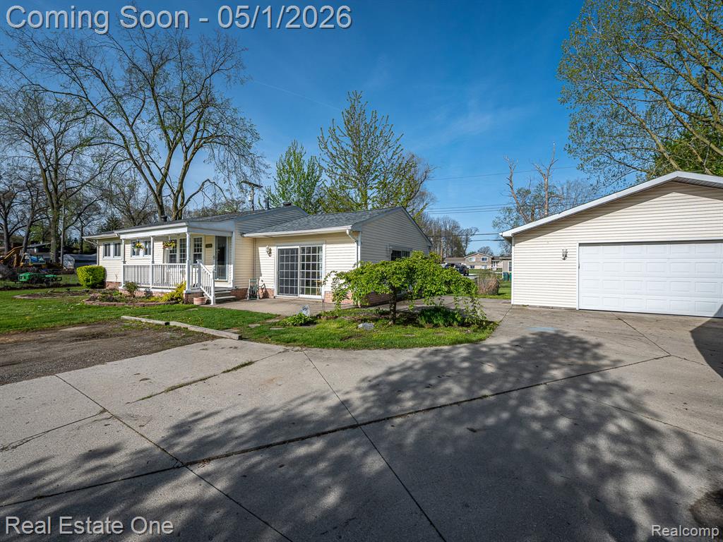 18338 Olmstead Riverview, MI 48193 - Photo 20 of 28