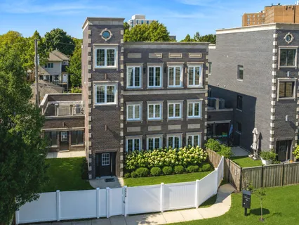 $1,350,000 | 5954 North Paulina Street, Chicago, IL 60660