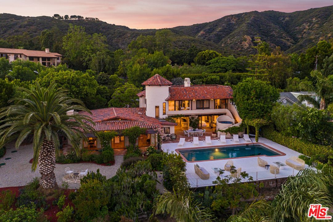 20781 Big Rock Drive Malibu, CA 90265 - Photo 1 of 54