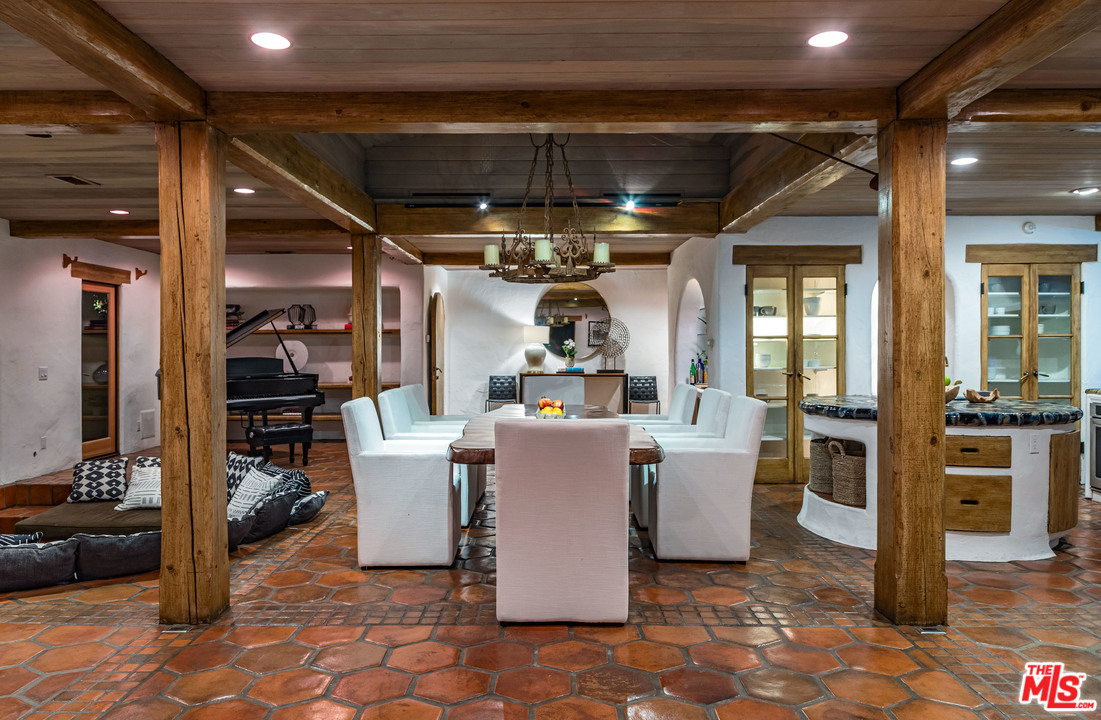 20781 Big Rock Drive Malibu, CA 90265 - Photo 50 of 54