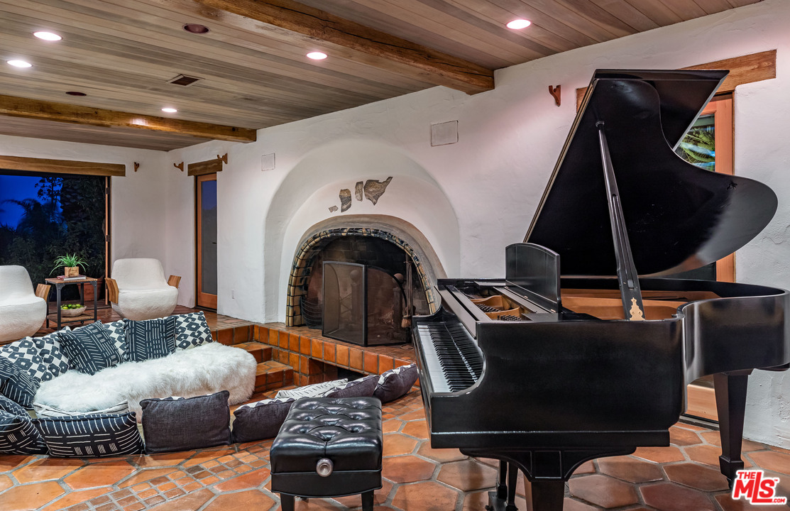 20781 Big Rock Drive Malibu, CA 90265 - Photo 52 of 54