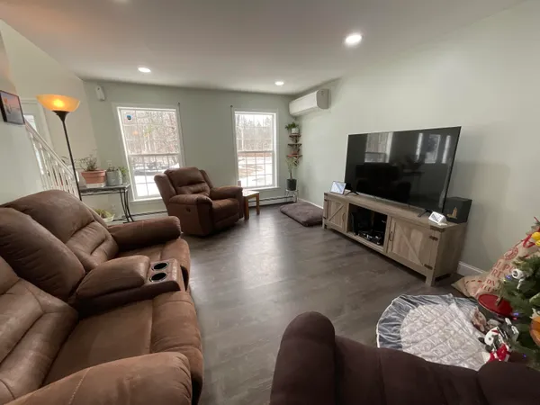 $470,000 | 376 Main Street North, Searsmont, ME 04973